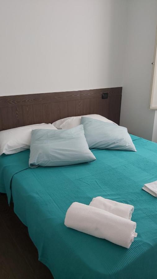 Centro Storico - Fermata Montesanto Hotel Nápoly Kültér fotó