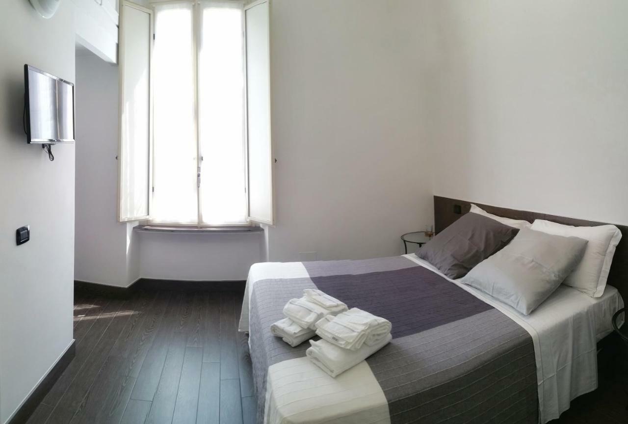 Centro Storico - Fermata Montesanto Hotel Nápoly Kültér fotó
