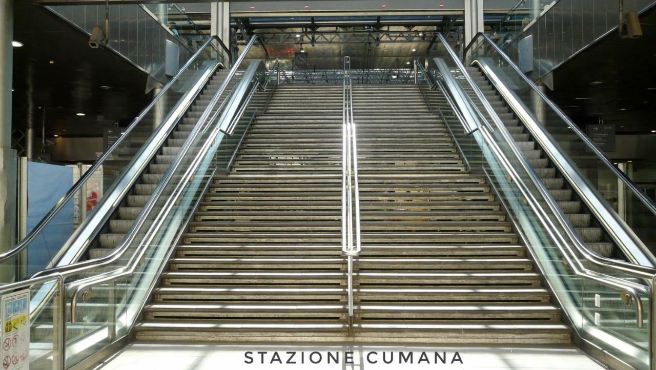 Centro Storico - Fermata Montesanto Hotel Nápoly Kültér fotó